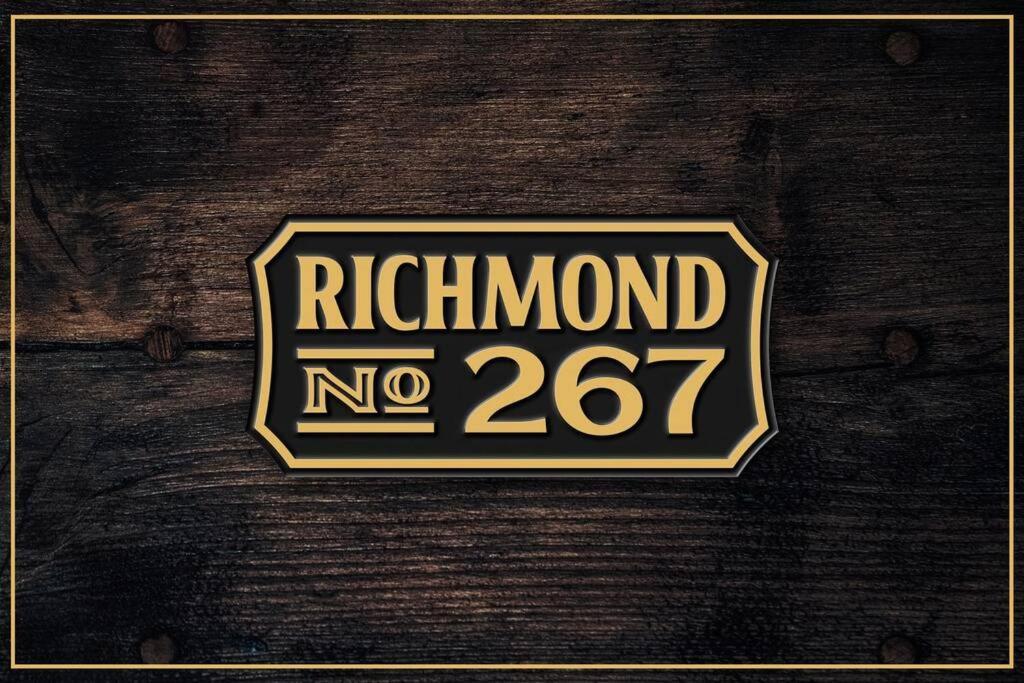 Richmond No. 267 Exterior foto